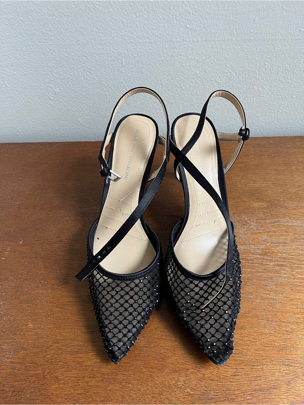 Black Mesh Pointed-Toe Slingback Heels Size 10 - Picture 2 of 4